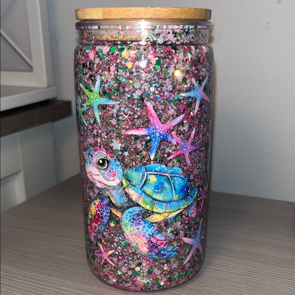 Colorful Turtle and Starfish Glitter cup